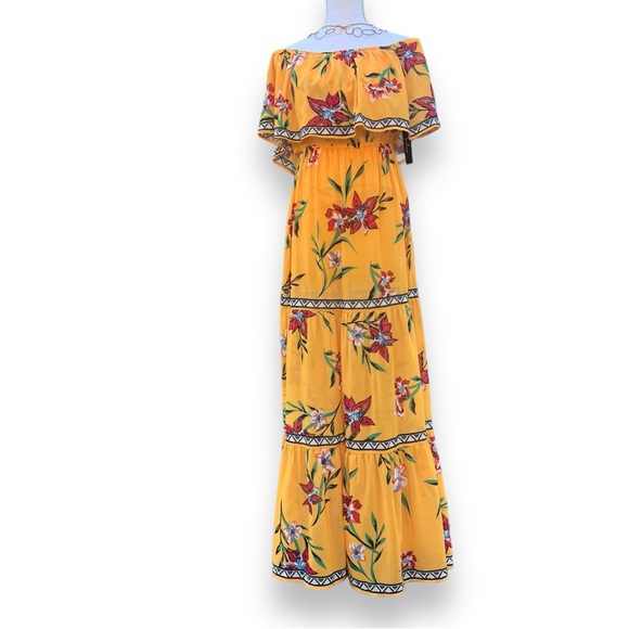 LuLu’s NWOT Tropical Paradise Floral Off Shoulder Ruffled Maxi Dress Sz Small - Picture 3 of 16